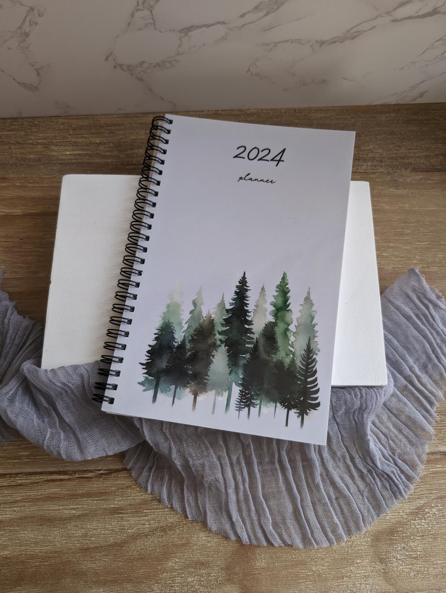 Planner | Annual | 5.5 x 8.5 | Blank dated | Watercolor Design